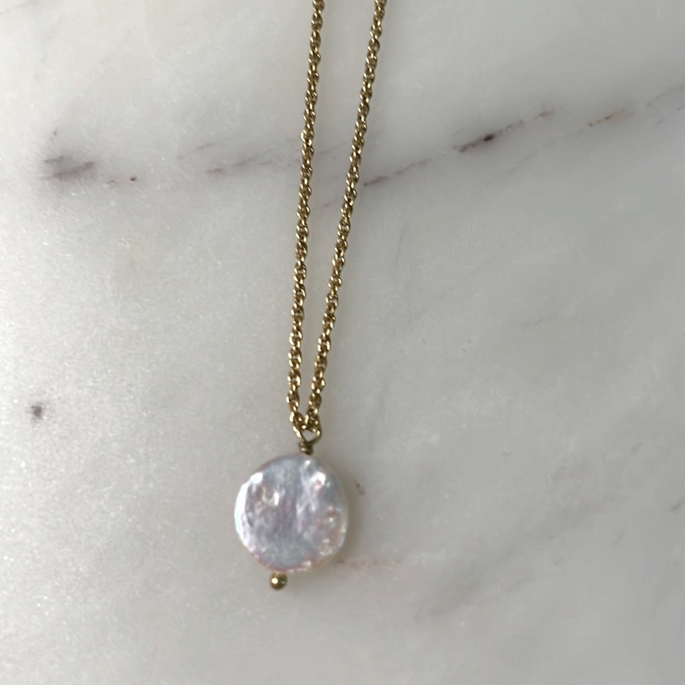 Adjustable necklace 18-22”